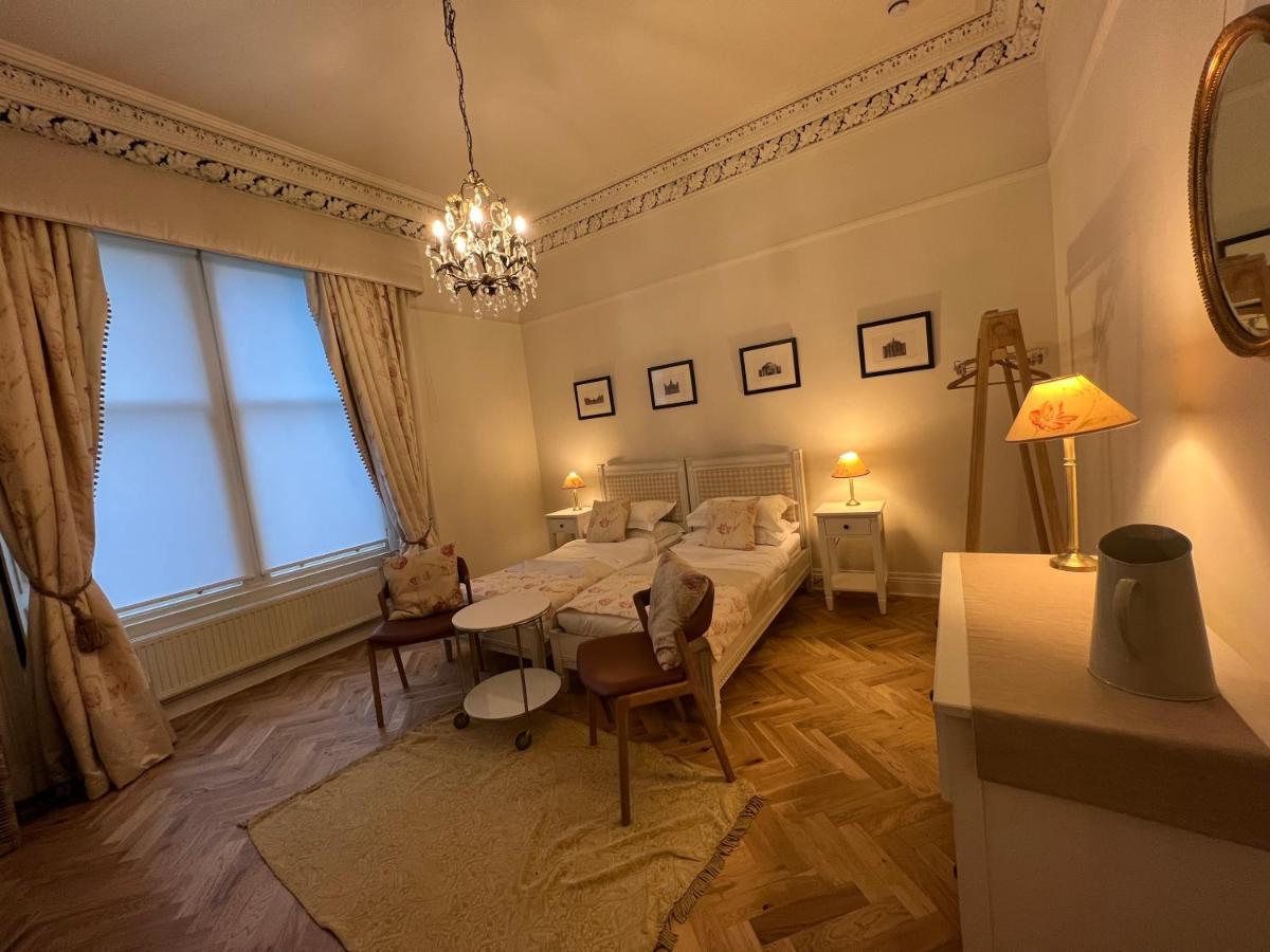 Wm Garden Cottage 爱丁堡 外观 照片